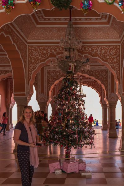 L'arbre de Noël et Sarah