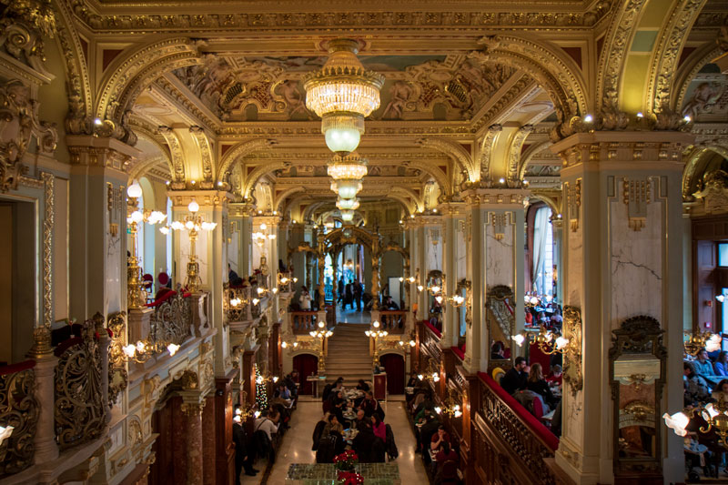 New York Cafe