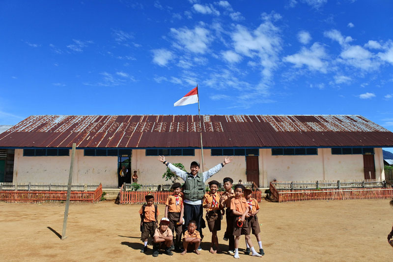teacher with student